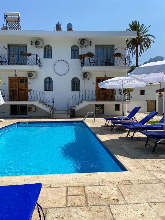 Templos Homes Кирения Екстериор снимка
